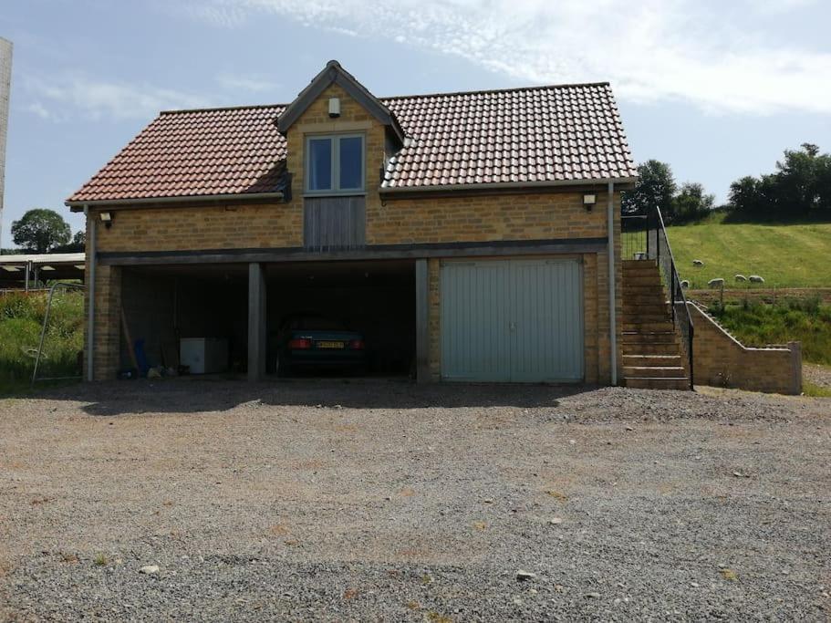 דירות שפטון מאלט Farm Loft מראה חיצוני תמונה